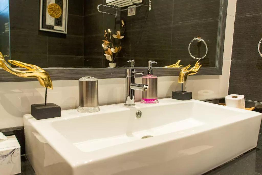 Magnificent 2Br Villa Isawan With Salt Pool Ban Saiyuan Exterior foto